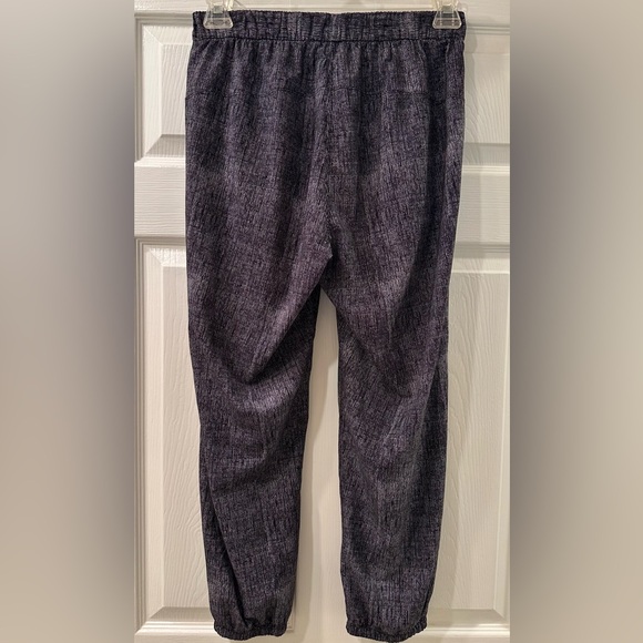 LULULEMON Joggers - Picture 10 of 10